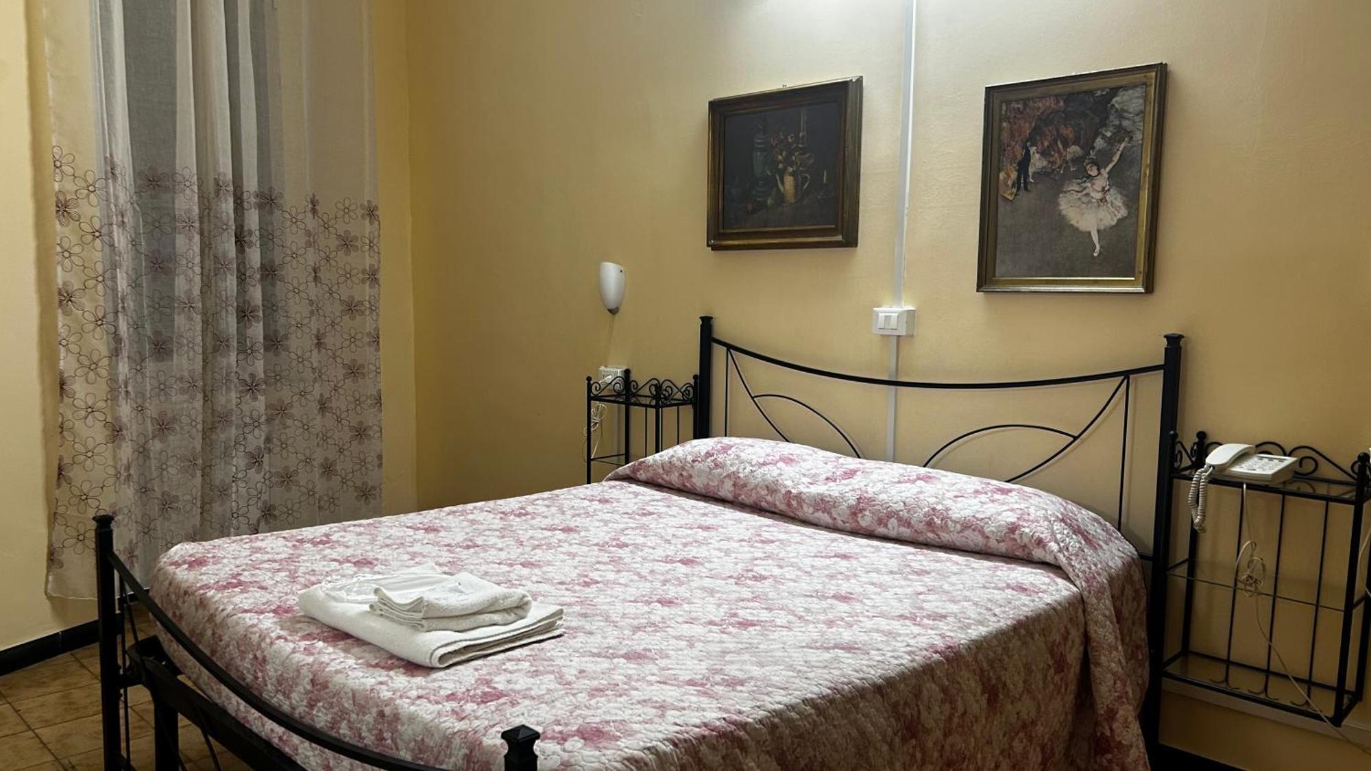Albergo Fiorita Genova Eksteriør billede