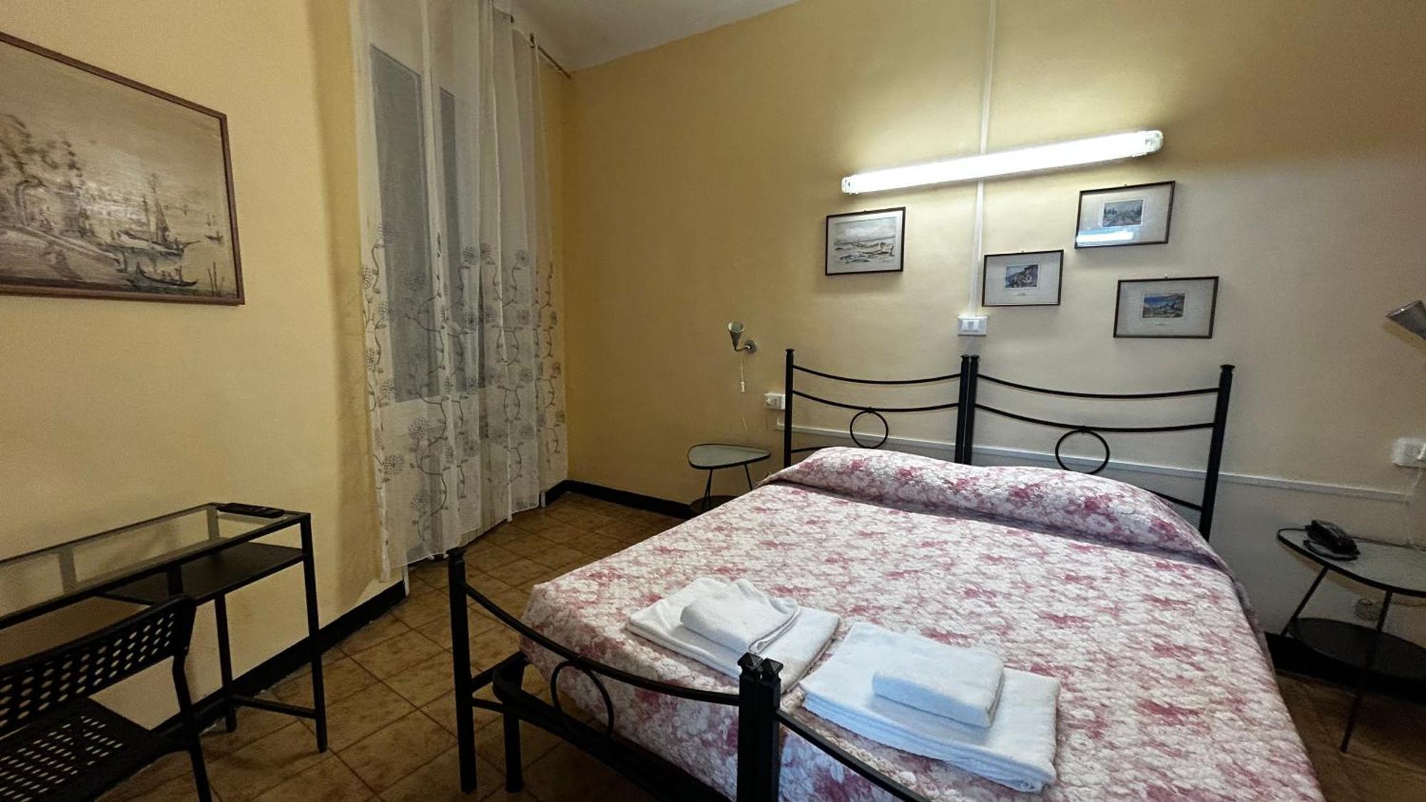 Albergo Fiorita Genova Eksteriør billede